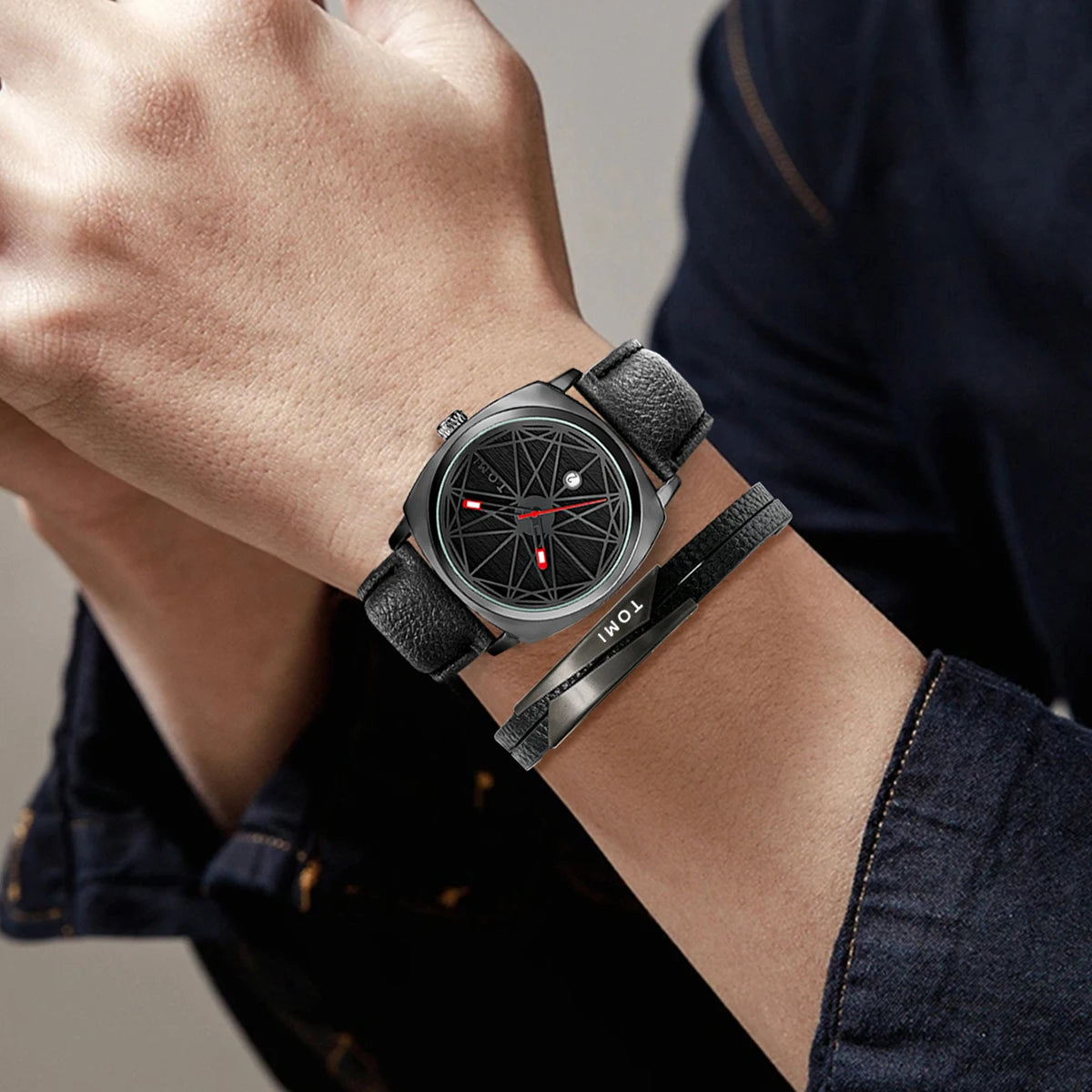 Statement Watch Set – Geometric Dial