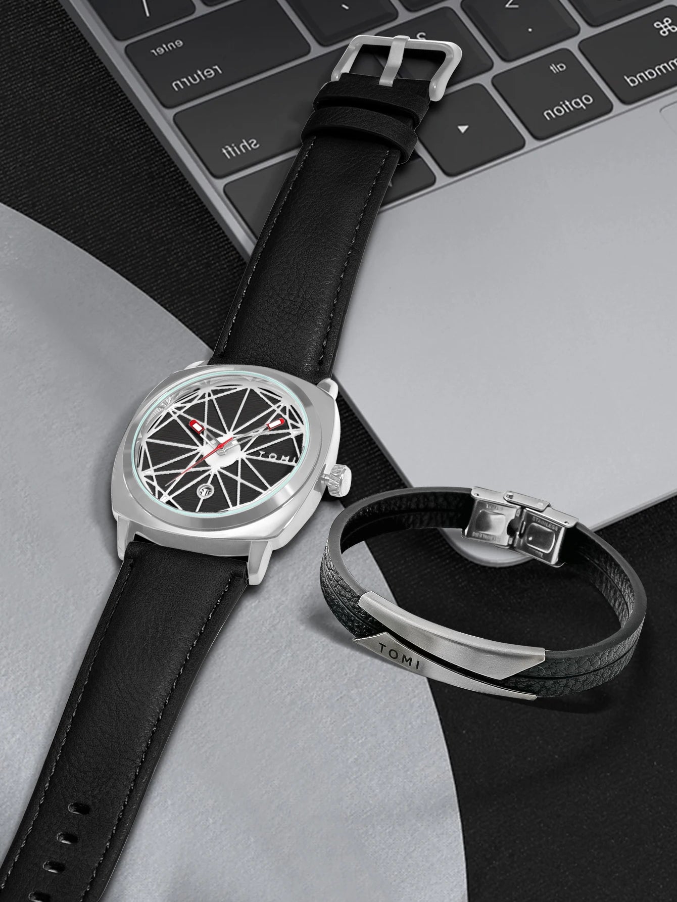 Statement Watch Set – Geometric Dial